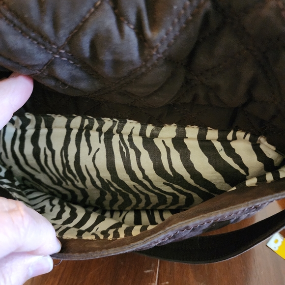 VERA BRADLEY Espresso Brown Microfiber Purse Zebra Lining Used Good Condition - Picture 9 of 15